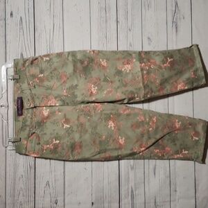 Gloria Vanderbilt pants